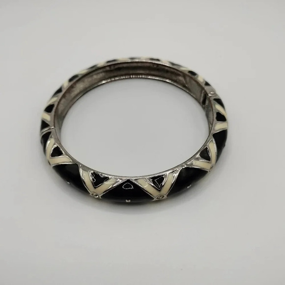 Black Cream Enamel Rhinestones Accents Hinge Closure Bangle Silver Tone Bracelet - Picture 2 of 5